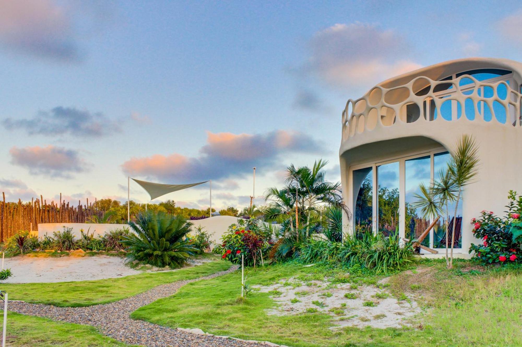 Swan Villas Maya Beach Zewnętrze zdjęcie