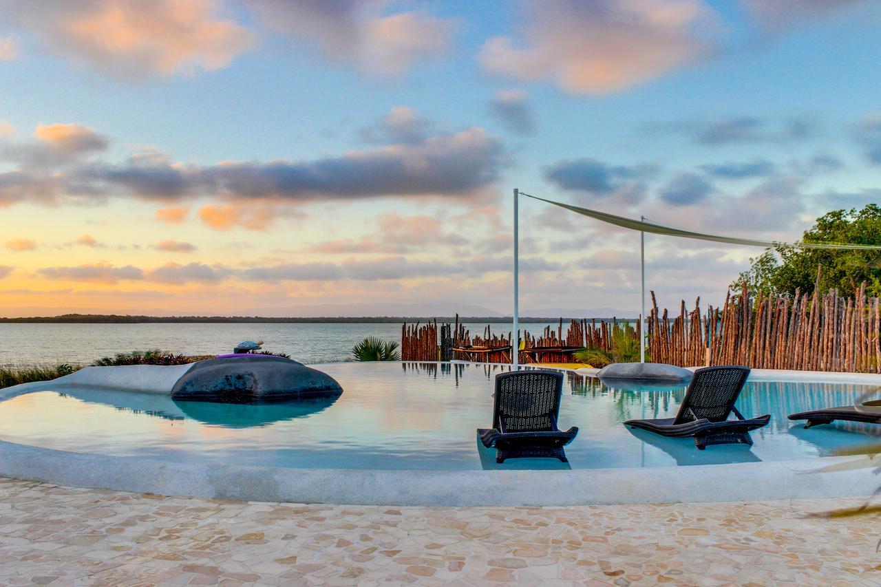 Swan Villas Maya Beach Zewnętrze zdjęcie